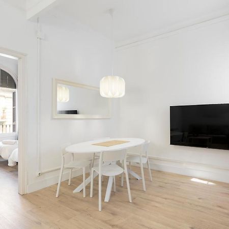Suites4Days Gaudi Eixample Barcelona Exteriör bild