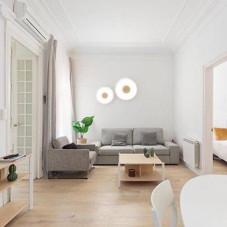 Suites4Days Gaudi Eixample Barcelona Exteriör bild